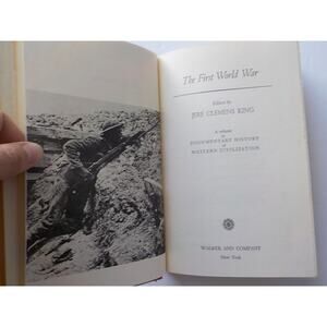 The First World War 1972 Vintage Hard Cover Yellow Book Jere Clemens King Edited